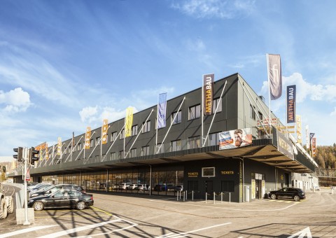 LIPO Park Schaffhausen - Das Fachmarkt und Dienstleistungs- zentrum von Schaffhausen. Erstvermietung von diversen Verkaufs-/, Gastro-/ und Dienstleistungsflächen.